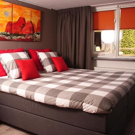 Bed And Breakfast De Verwennerij Ermelo Bagian luar foto