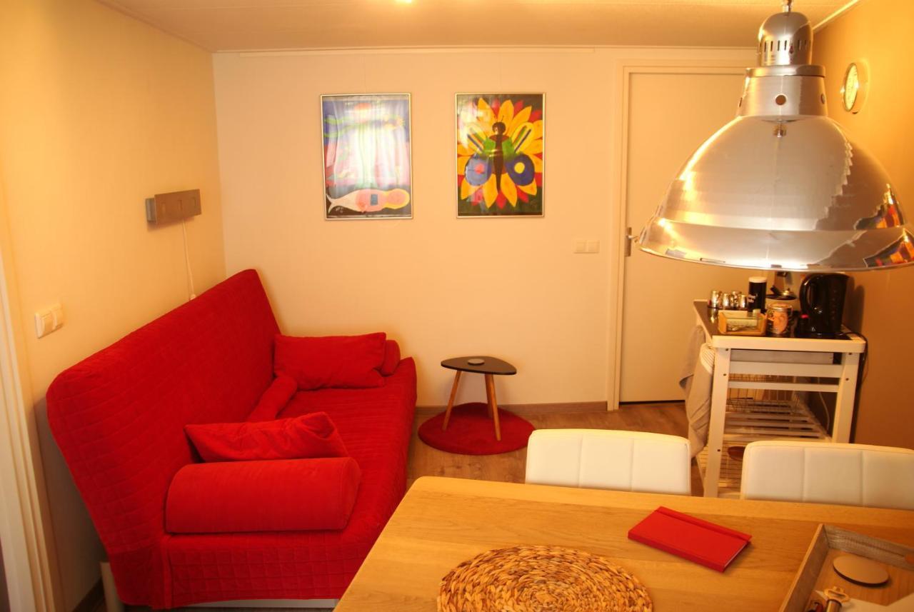 Bed And Breakfast De Verwennerij Ermelo Bagian luar foto