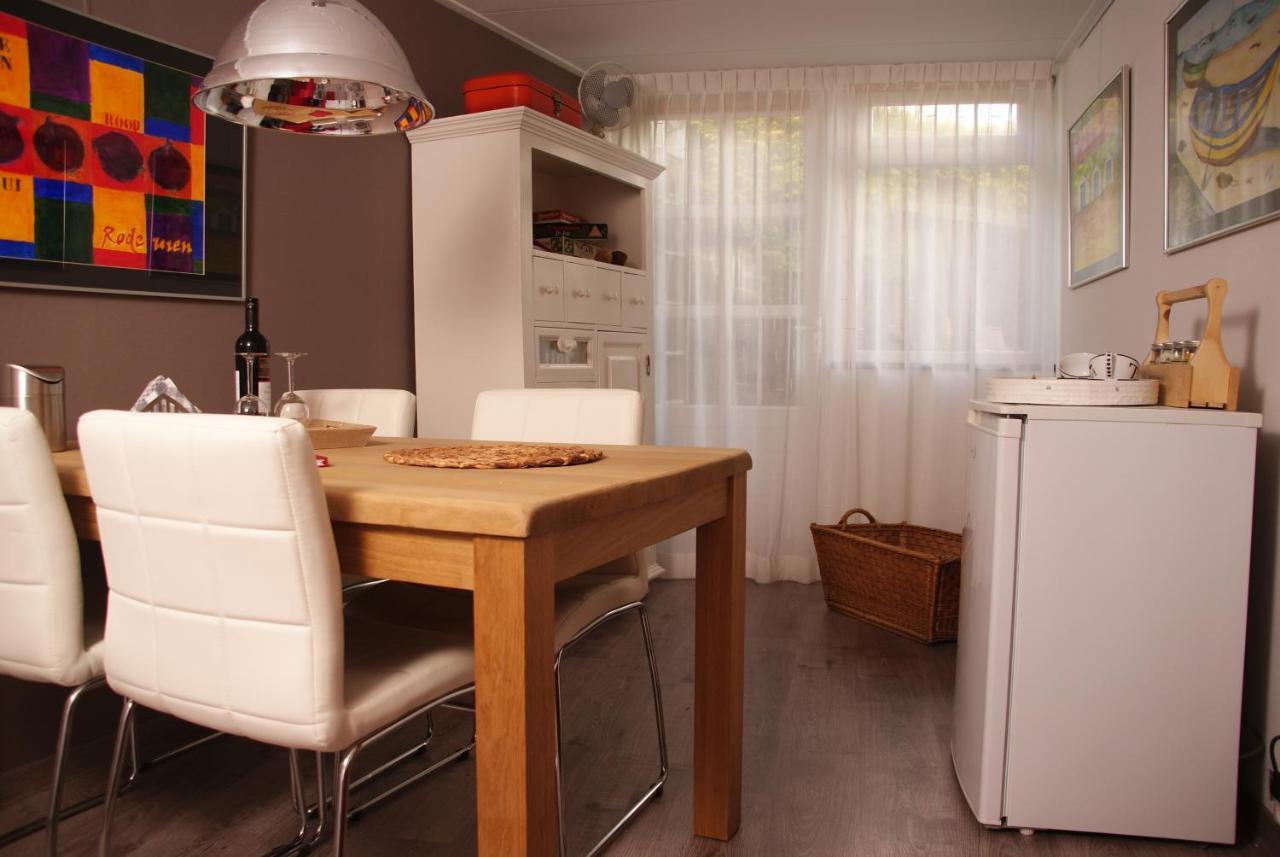Bed And Breakfast De Verwennerij Ermelo Bagian luar foto